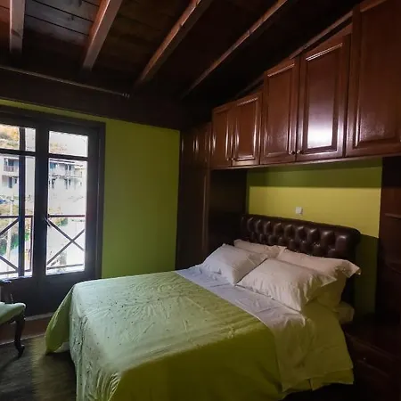 Kourtis Family Mansion Karpenísion