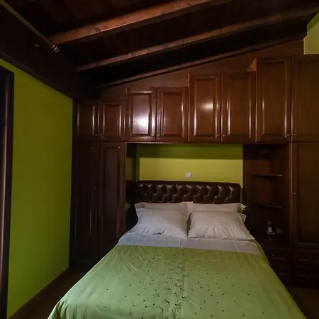 Kourtis Family Mansion * Karpenísion