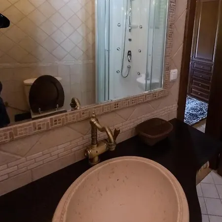 Kourtis Family Mansion Dağ evi *